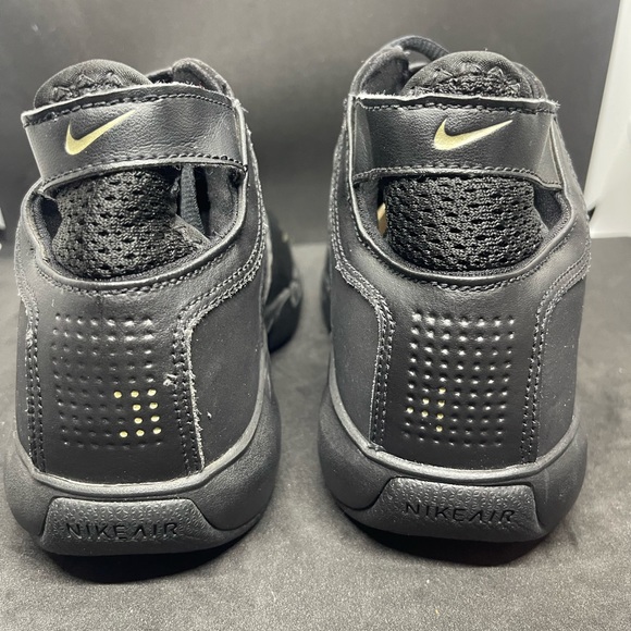 Nike Paul Pierce (Inglewood) - Picture 5 of 8